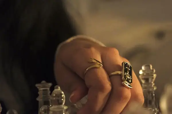 Gold-Plated Hug Ring on Stainless Steel - Adjustable and Heartfelt - Image 4