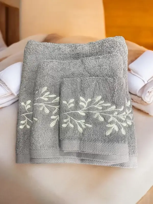 Elegant Grey Egyptian Cotton Towel Set with 3D Leaf Embroidered Design - Image 3