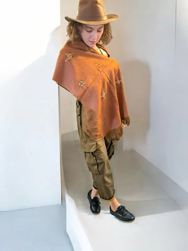 Handwoven Egyptian Wool Shawl - Siwa-Inspired Design - Image 6