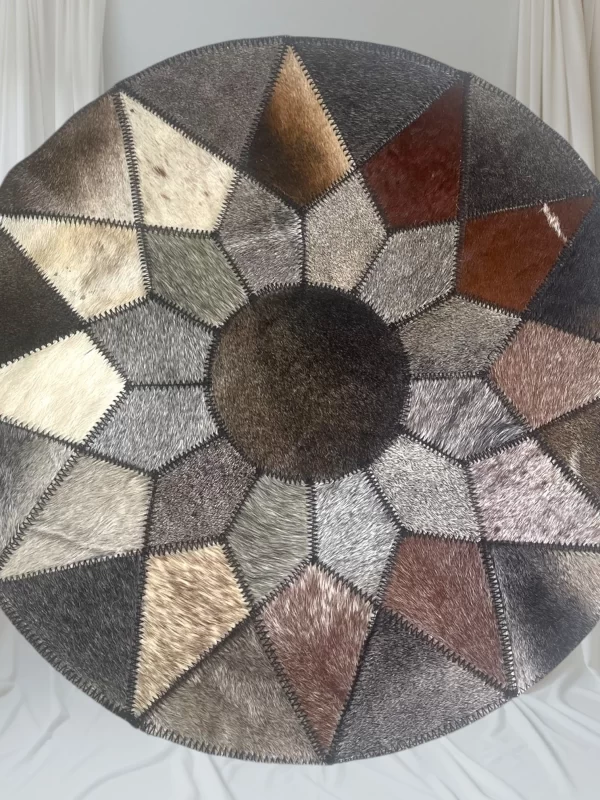 Artisanal Round Cowhide Placemat with Earthy Tones – 21" Diameter - Image 2