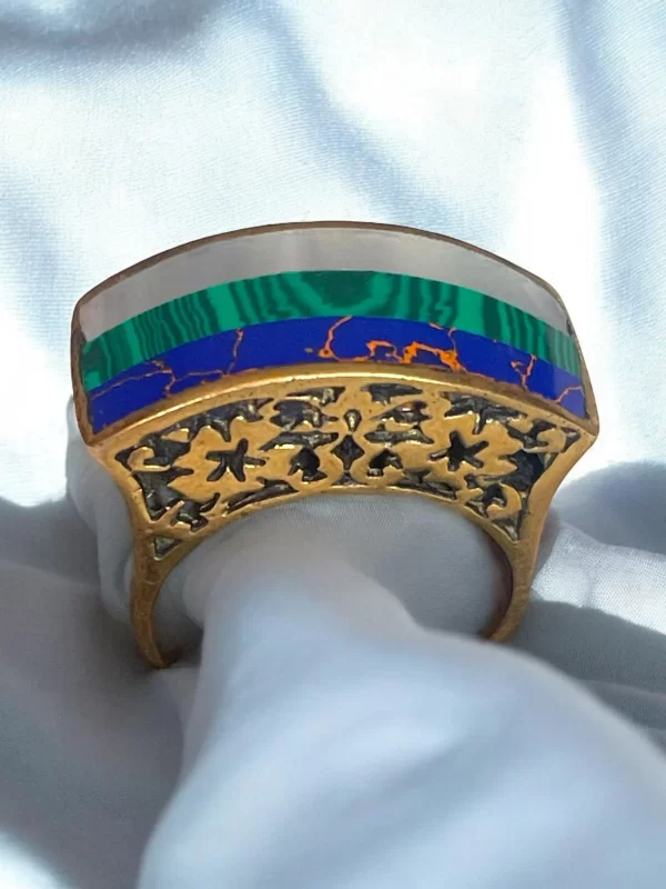 Vintage Brass Art Deco Ring with Malachite, Lapis Lazuli, and Mother of Pearl Inlay