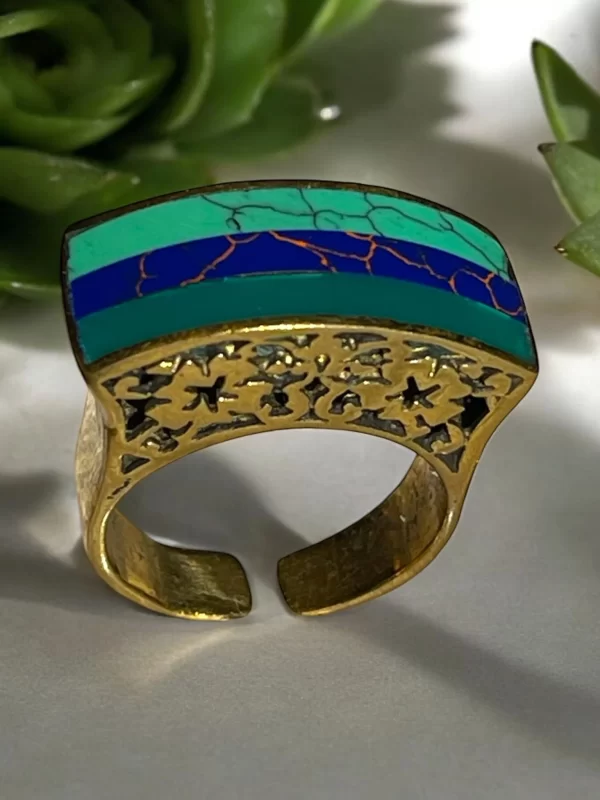 Vibrant Inlay Ring with Turquoise, Lapis Lazuli, and Green Agate