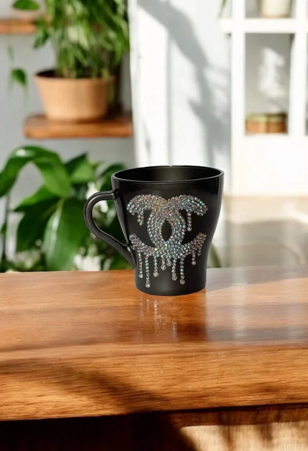 Handmade Luxury Rhinestone Mug – Chanel-Inspired Drip Design - Image 5