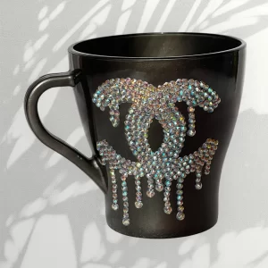 Handmade Luxury Rhinestone Mug – Chanel-Inspired Drip Design