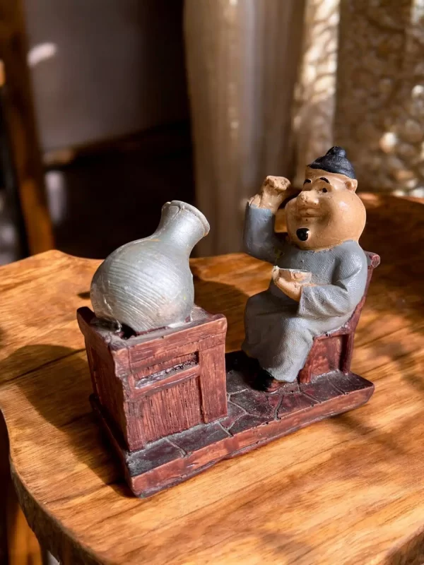 Fananees Ramadan Foul Pot Figurine - Image 4