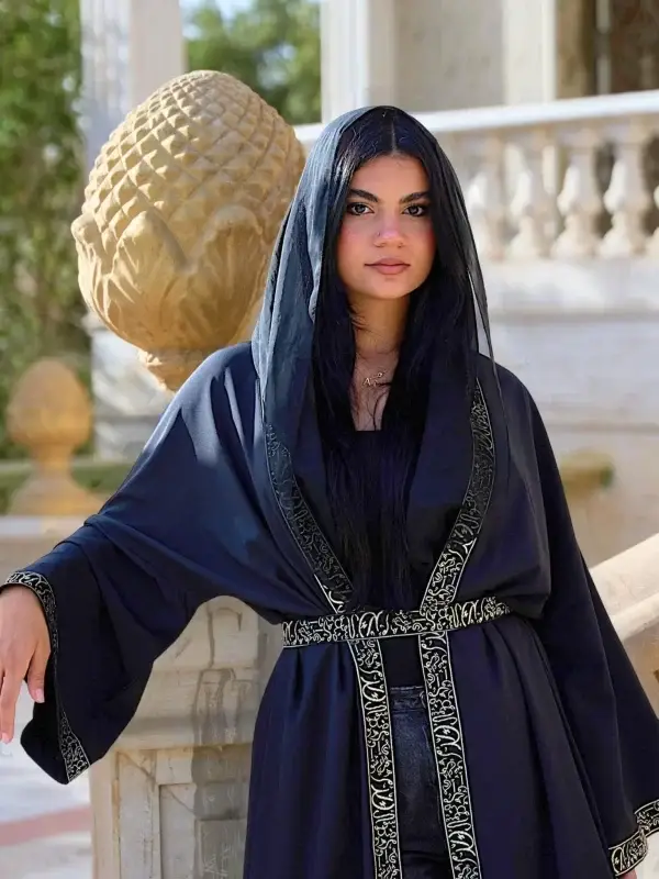 Silver Thin Arabian Letters Kaftan - Embrace Elegance Daily - Image 3