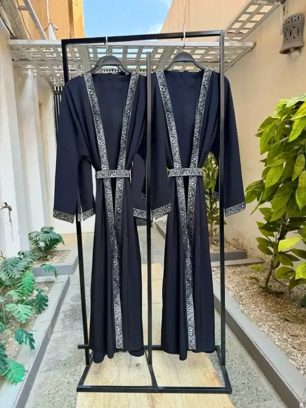Silver Thin Arabian Letters Kaftan - Embrace Elegance Daily - Image 5