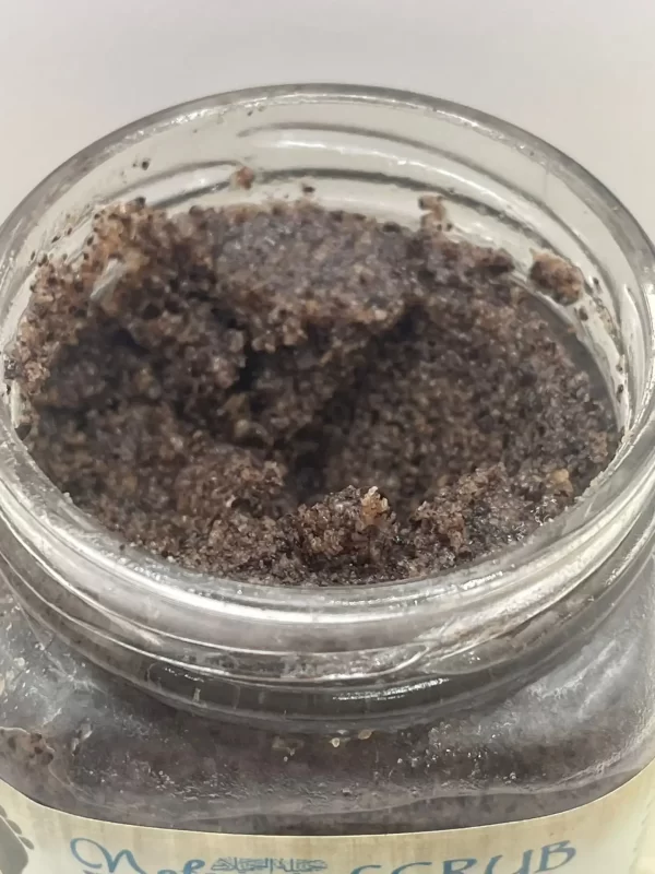 foot exfoliating scrub peppermint and eucalyptus blend - Image 8