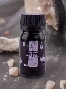 Pure Frankincense Essential Oil - Grounding Aroma for Skin and Mind