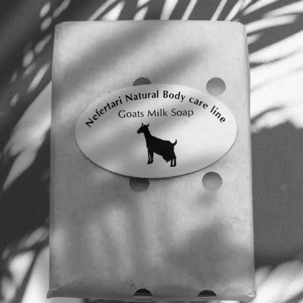 All-Natural Goat Milk Soap: Nefertari's Hydration Boost for Dry Skin - Image 5
